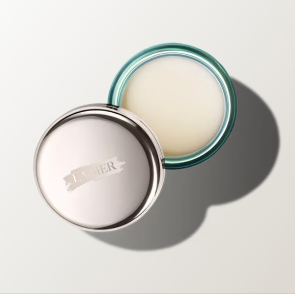 La Mer The Lip Balm O.32 Oz New Hydratying And Moisturizing - Picture 4 of 4